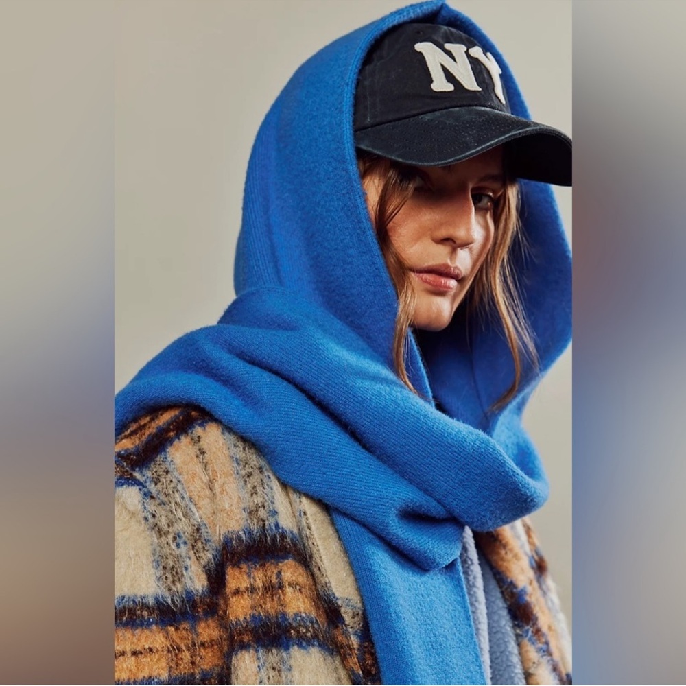 NWT FREE PEOPLE All For You Hooded Scarf In tan/beige/mushroom•extra long &wide - Picture 8 of 16